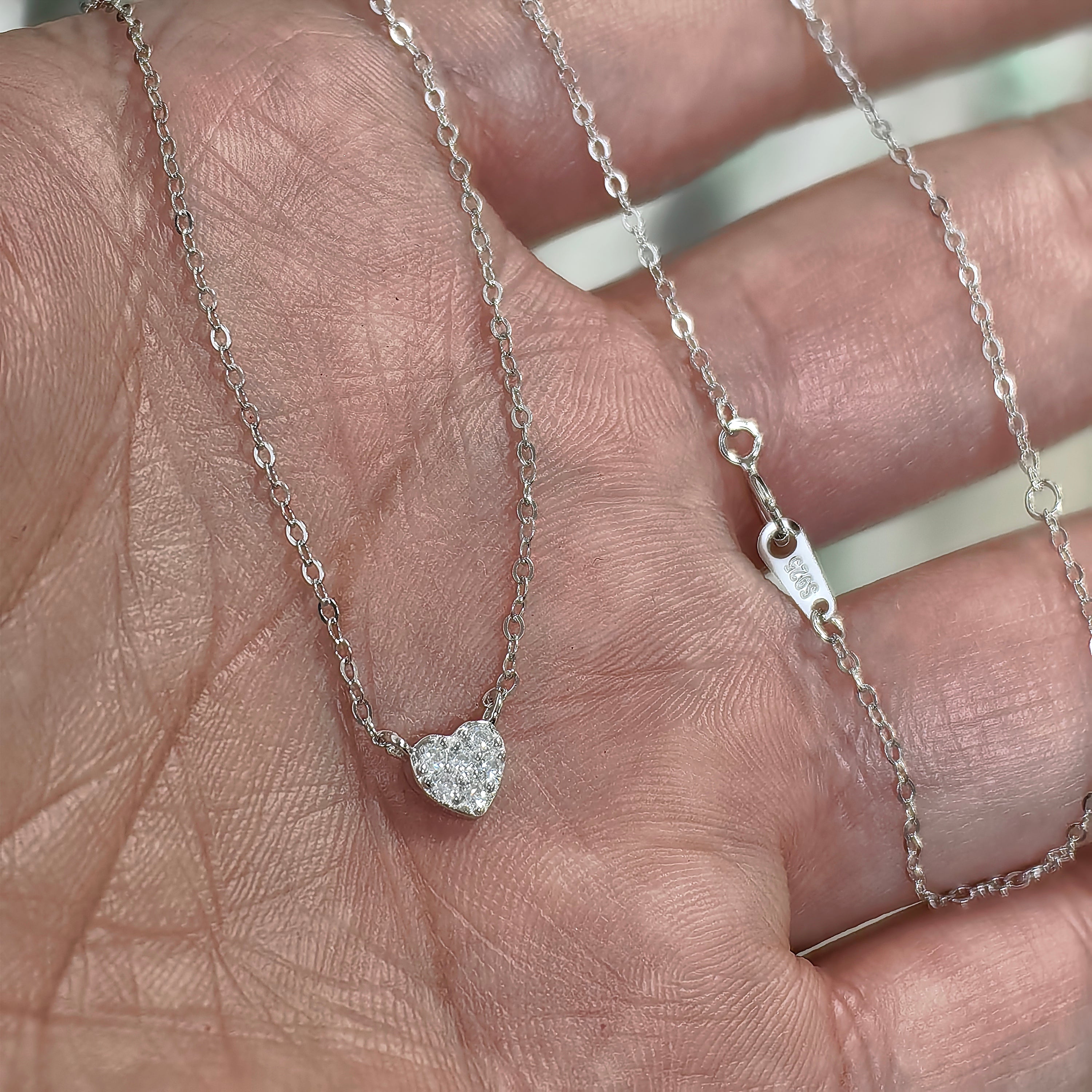 S925 pure silver plated with 14K gold mini heart necklace women's diamond studded peach heart extremely fine collarbone chain ﻿